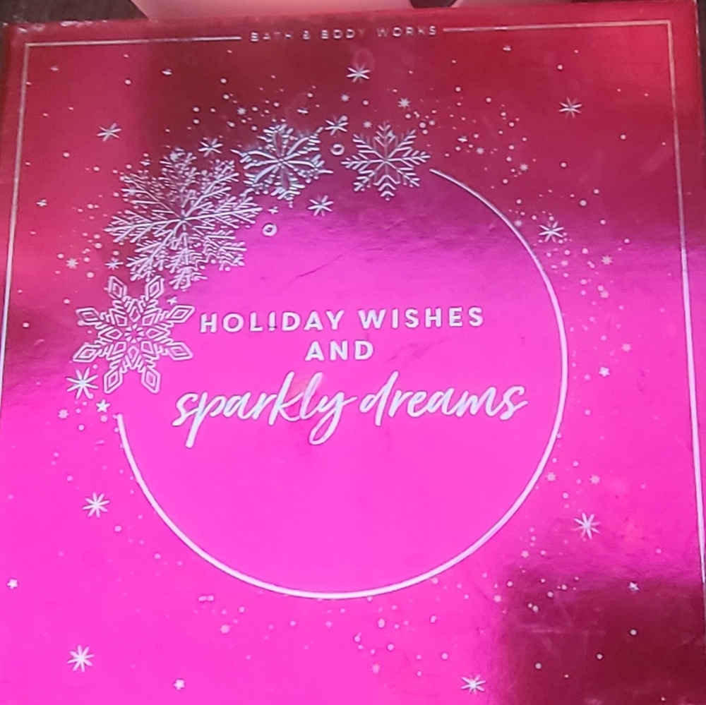 Bath and body (Holiday Gift Set)